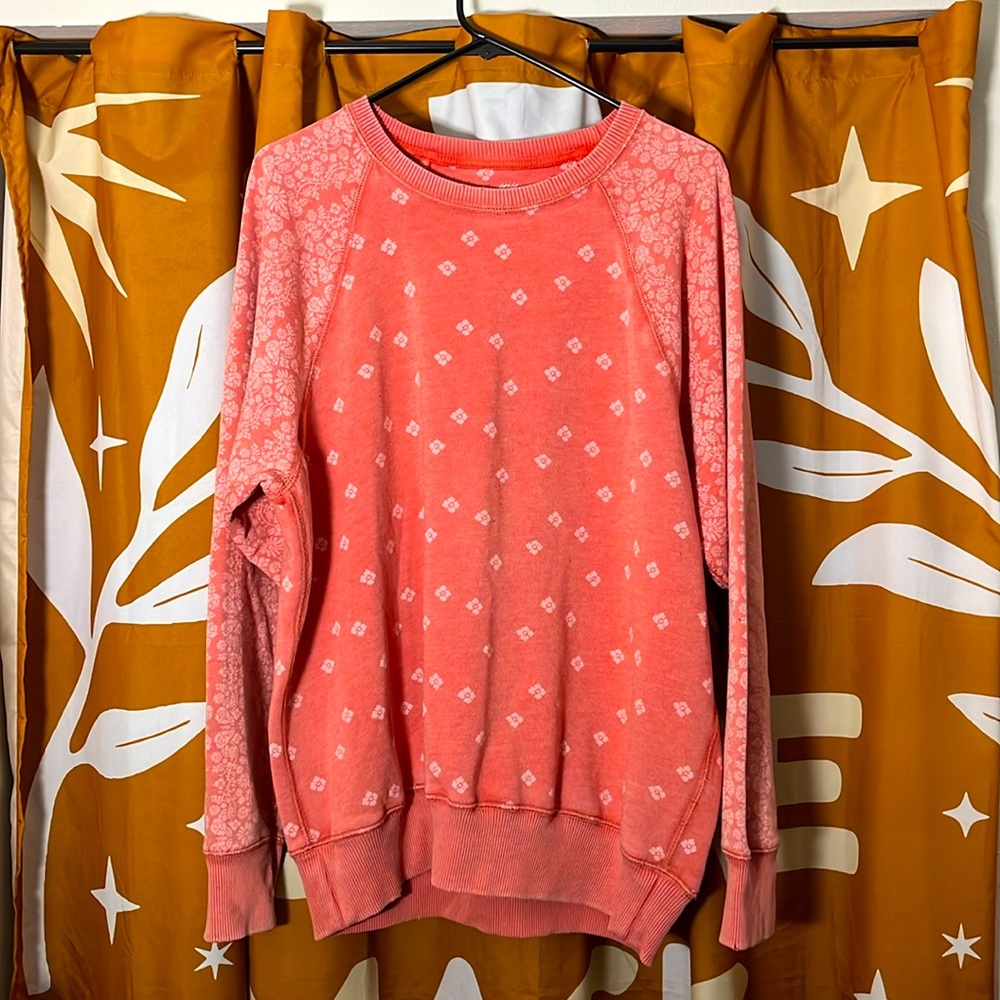 Women’s Aerie Sz L Coral Floral patterned sweatshirt